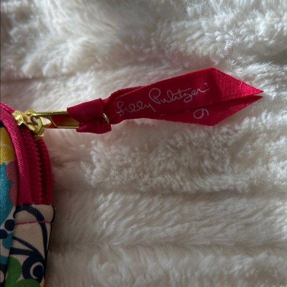 Lilly Pulitzer Electronic Case - Picture 4 of 7